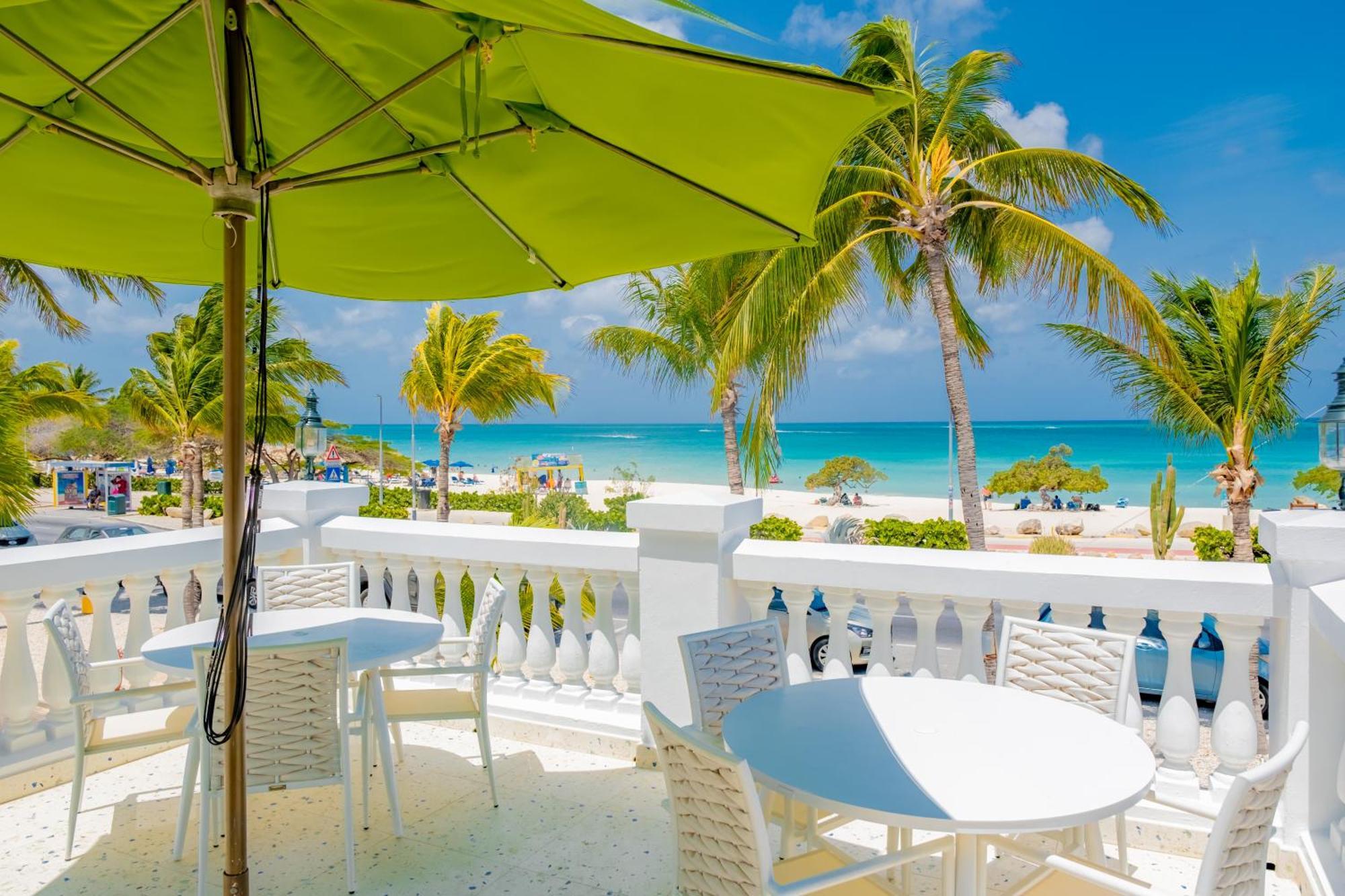 Amsterdam Manor Beach Resort Palm Beach Eksteriør billede